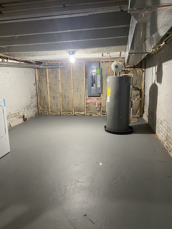 Building Photo - 1105 N Collington Ave