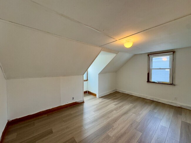 Building Photo - 113 Rigdon Rd