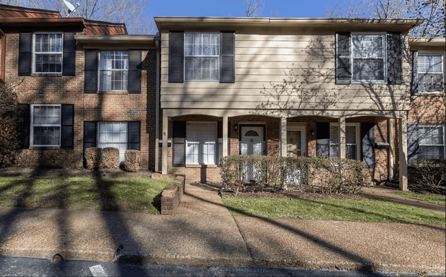 Primary Photo - 5515 Country Dr