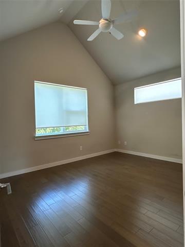Building Photo - 1229 Clifftop Ln