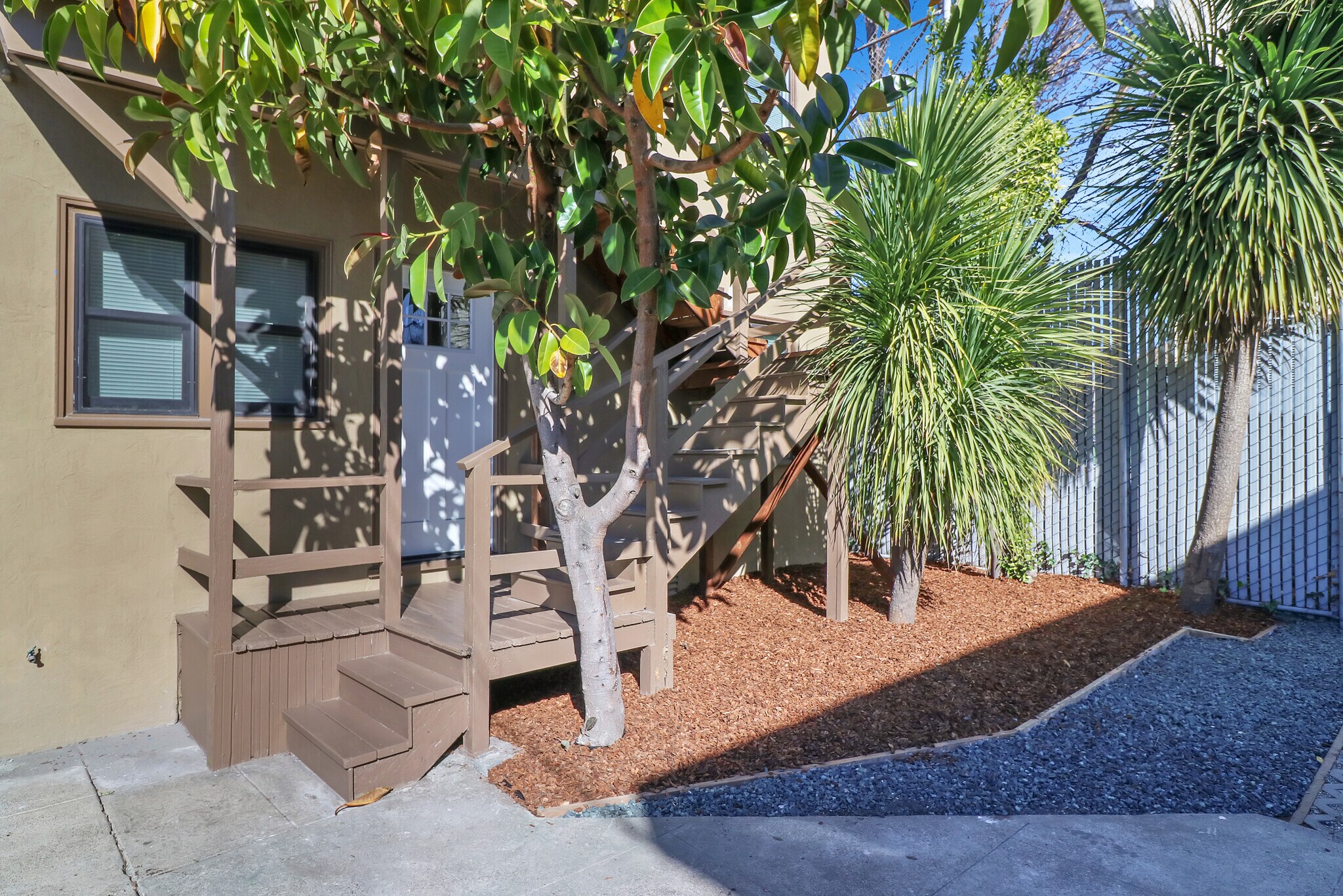 Building Photo - 1075 43rd St