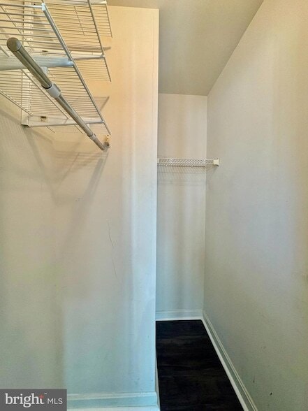 Building Photo - 13907 Edwall Dr