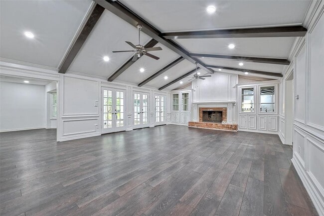 Building Photo - 5319 S Braeswood Blvd