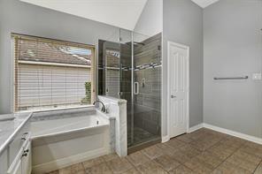 Building Photo - 3015 Newbrook Dr