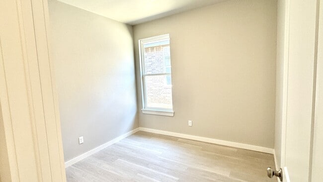 Building Photo - Beautiful Brand New 3-Bedroom Home in Coun...