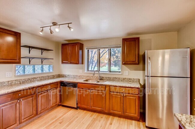 Building Photo - 3392 Ivy St