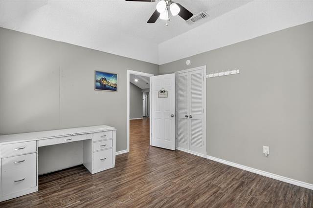 Building Photo - 1809 Greenbend Dr