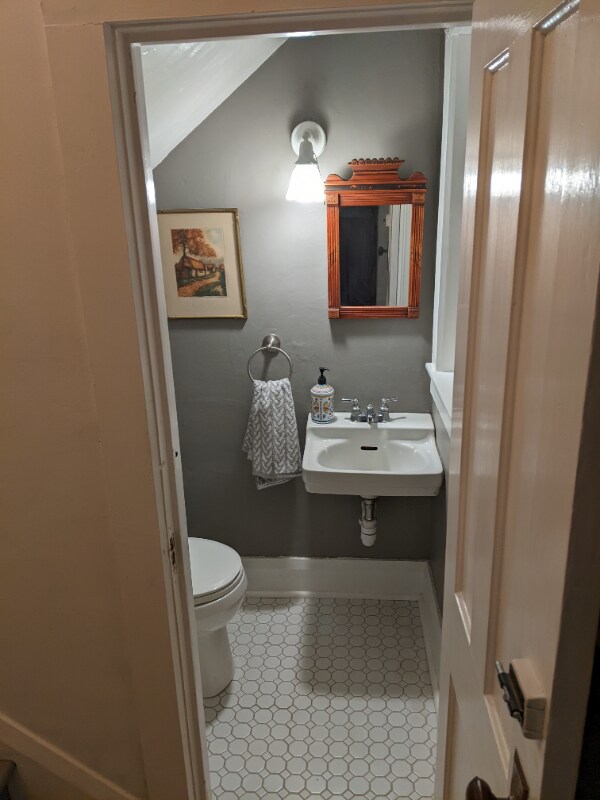 Building Photo - 45 Temple St