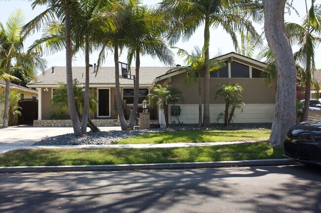Primary Photo - 6840 E Kallin Way