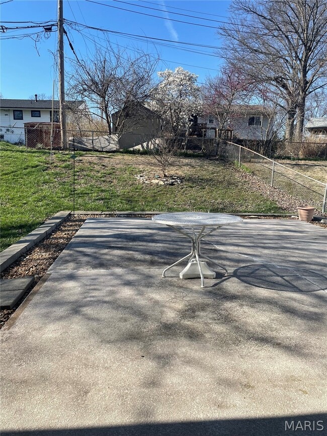 Building Photo - 2313 Esquline Dr