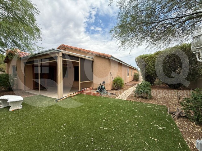 Building Photo - 144 E Mesquite Crest Pl