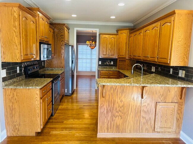 Building Photo - 2616 Danhaven Dr