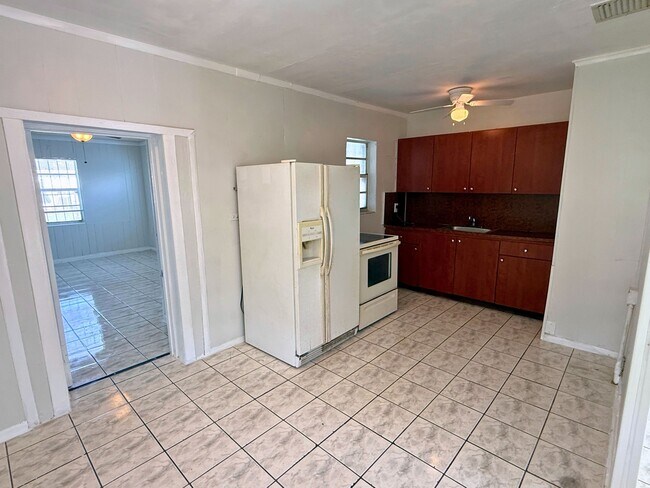 Building Photo - 2951 NW 164th St