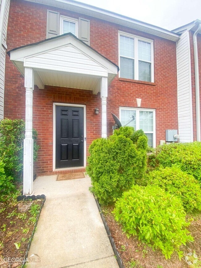 Building Photo - 5553 Strathmoor Manor Cir