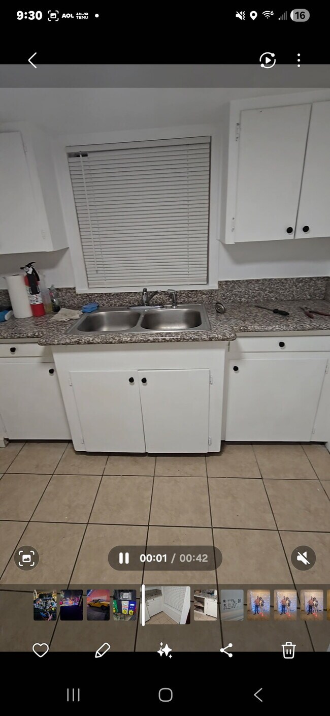 Building Photo - 185 W Westward Ave