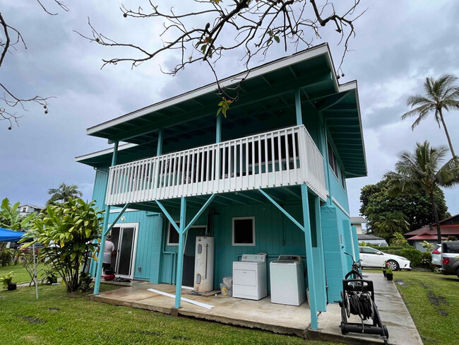 Building Photo - 2351 Liliuokalani St