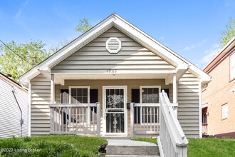 Building Photo - 1787 Wilson Ave