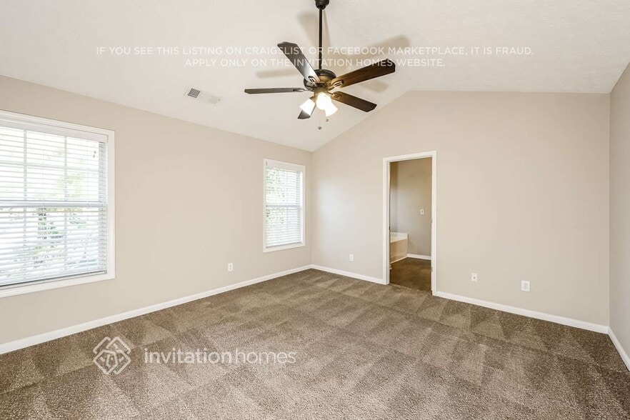 Building Photo - 755 Clairidge Ln SW