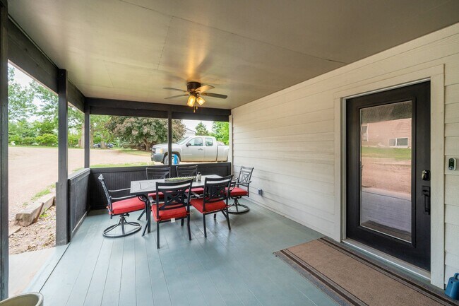 entry porch - 26539 E Shore Pl