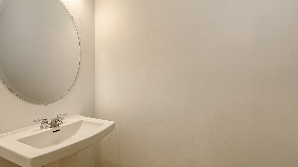 Powder Room - 9004 Driven Snow St