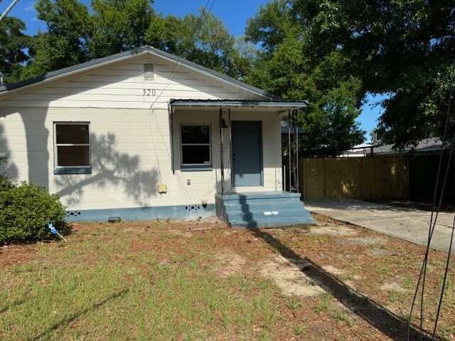 Building Photo - 320 S K St