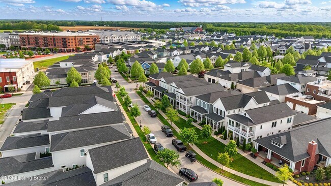 Building Photo - 6218 Mistflower Cir