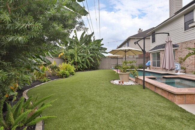 Building Photo - 3102 Palm Harbour Dr