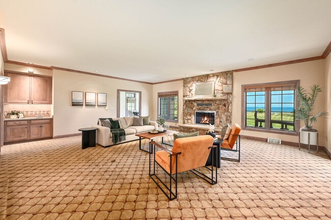 Building Photo - Expansive and Stately Home on Lake Michigan