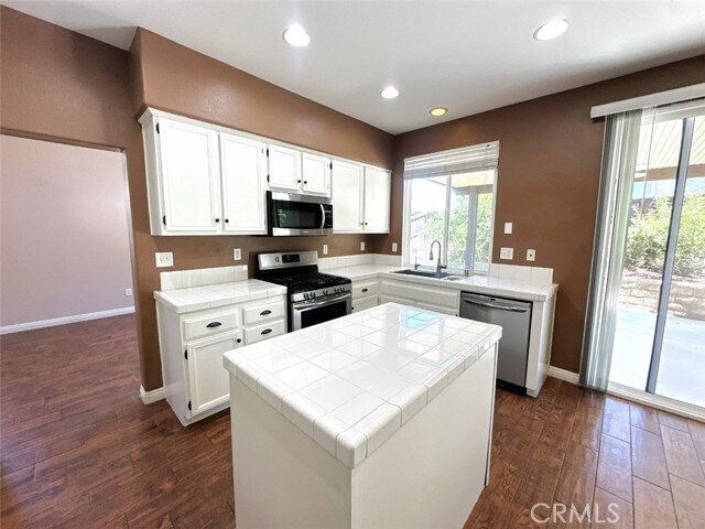 Building Photo - 29848 Peacock Mountain Dr