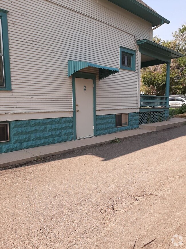 Building Photo - (1532 9th Ave)