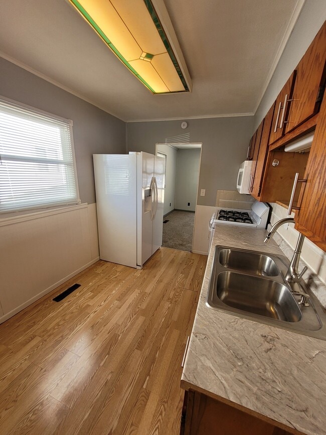 Building Photo - 6666 N Decatur St