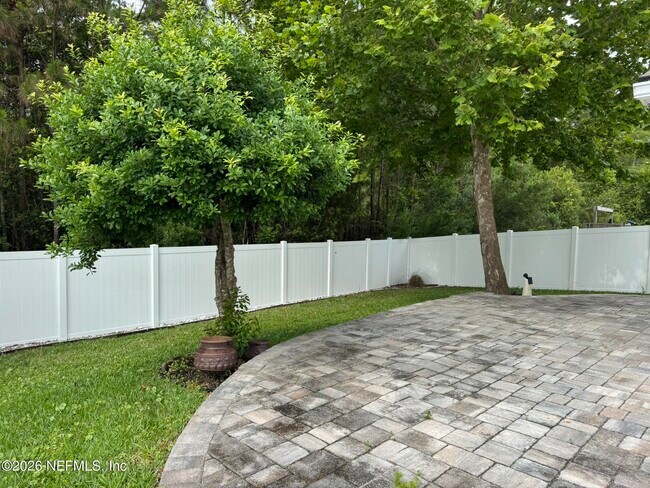 Building Photo - 95090 Timberlake Dr