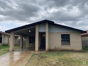 Building Photo - 1446 Agave Dr