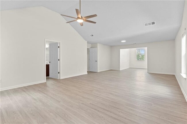 Building Photo - 1893 Tulip Petal Rd