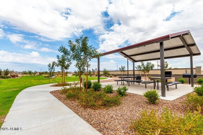 Building Photo - 20924 S 231st Way