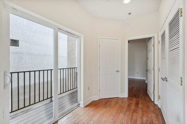 Building Photo - 1916 N 18th St