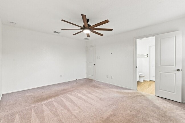 Building Photo - 7227 Gorrion Dr