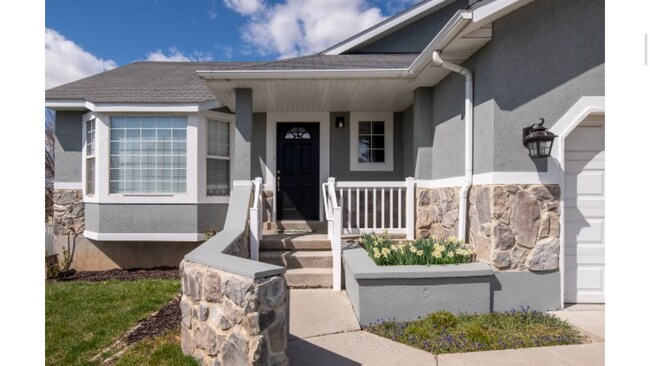 Building Photo - 625 N 1200 E