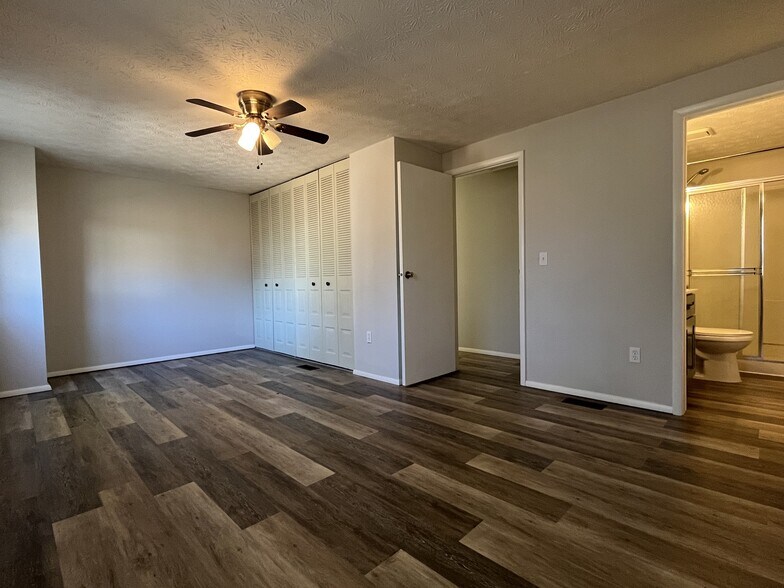 Building Photo - 3749 Meadow Rue Ln
