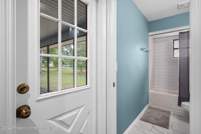 Building Photo - 7001 Griffin Rd