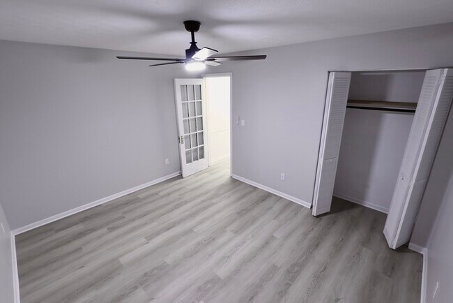 Building Photo - 1190 Hazel St