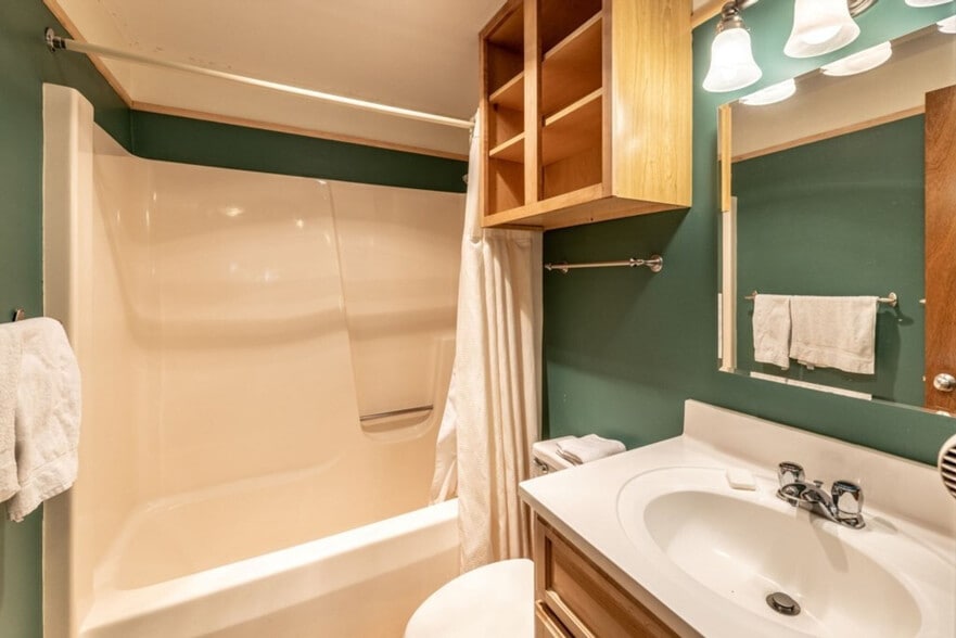 Building Photo - 4323 VT-108