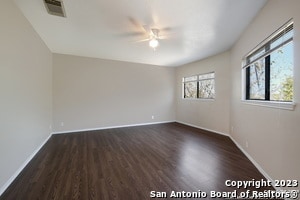 Building Photo - 86 McLennan Oak