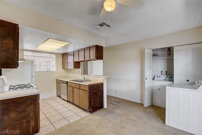 Building Photo - 401 N Lamb Blvd