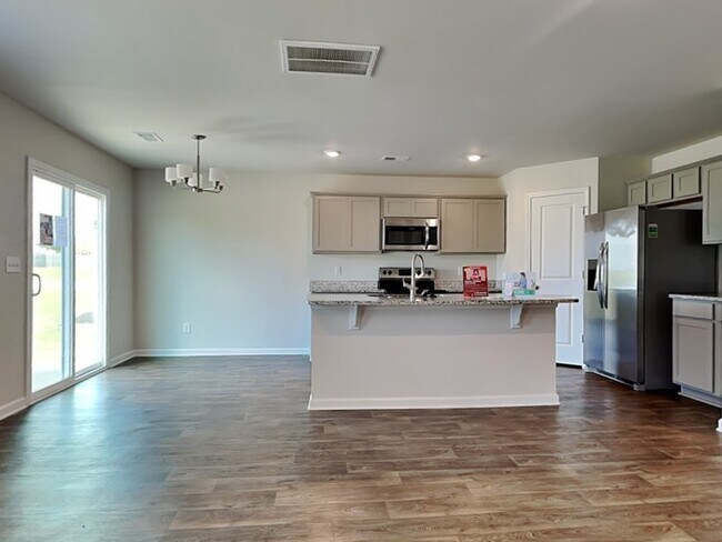 Building Photo - Apply Today! Burnside Farms!! Near USC, I-77
