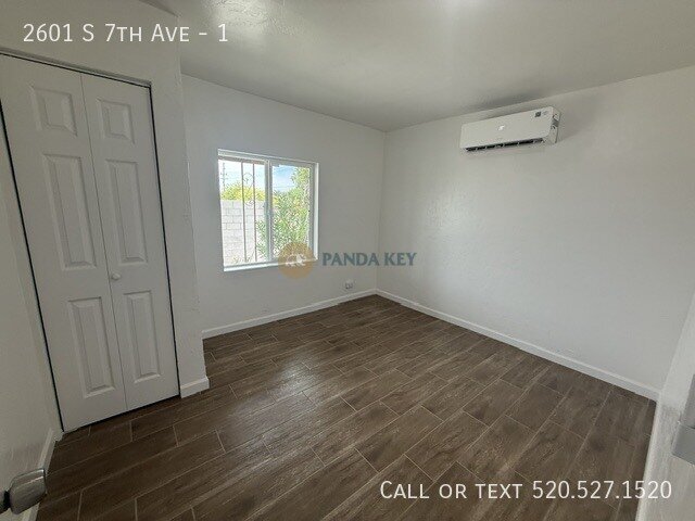 Building Photo - 2601 S 7th Ave