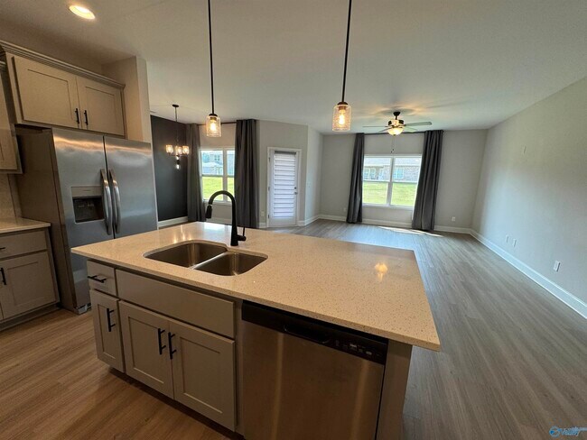 Building Photo - 16688 Demi Dr
