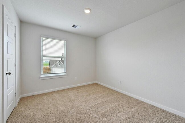 Building Photo - 313 Merriman Rd