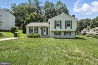 Building Photo - 18202 Macrae Ct