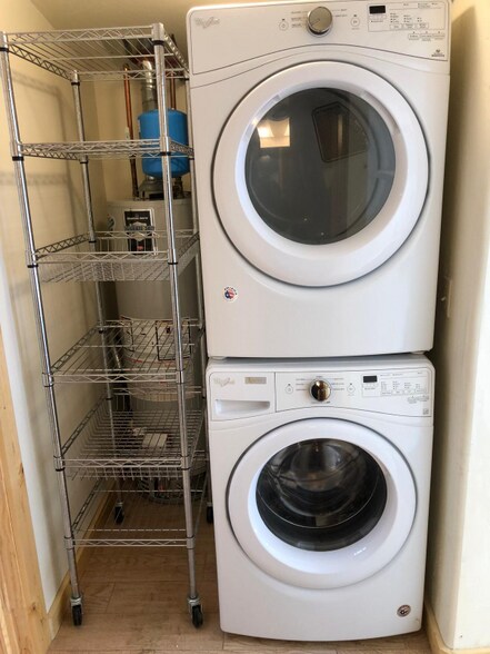 Building Photo - 5344 Montezuma Rd